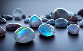 MOONSTONE: A Gemstone Steeped in History and Mystique