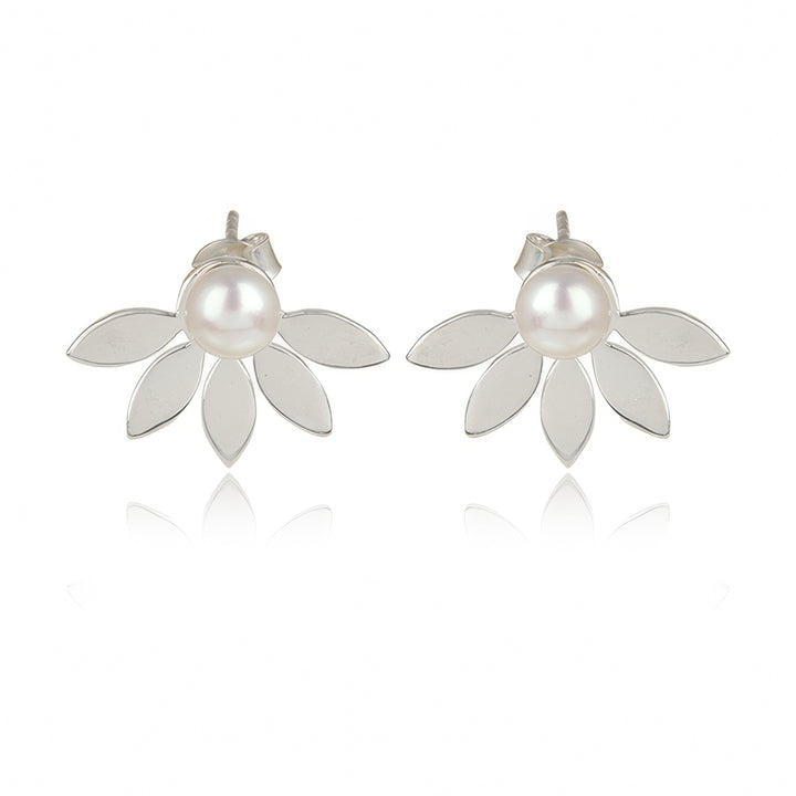 Daisy Dew Pearl Earrings in 18ct Gold-Plated Sterling Silver