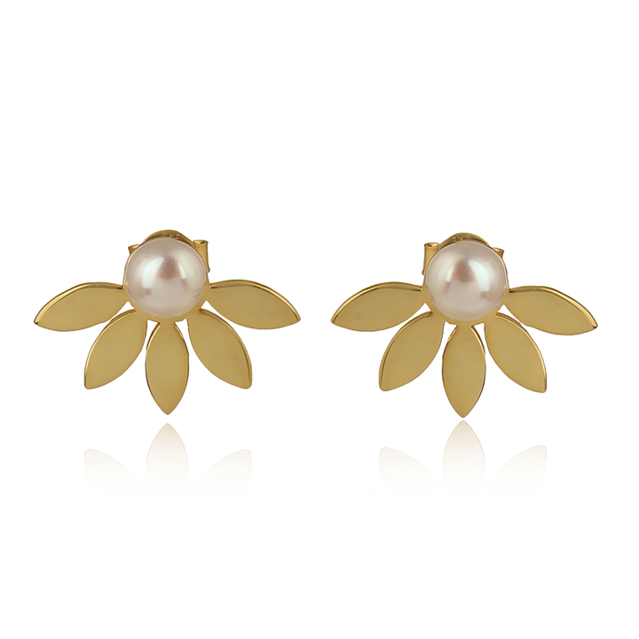 Daisy Dew Pearl Earrings in 18ct Gold-Plated Sterling Silver